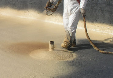 what are the benefits to spray foam roofing in Thunder Bay?
